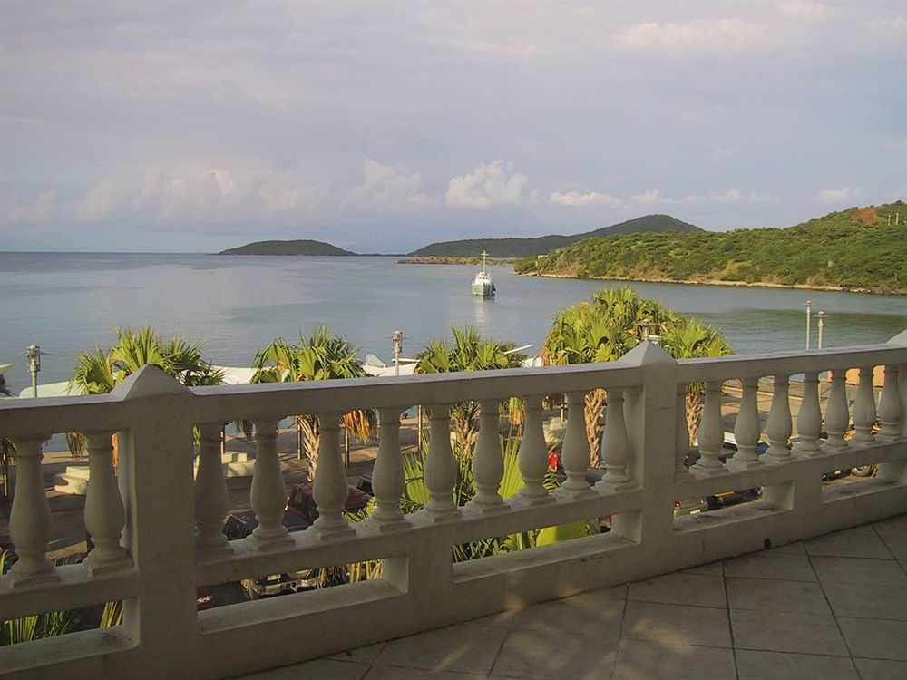 Hotel Kokomo Isla Culebra エクステリア 写真