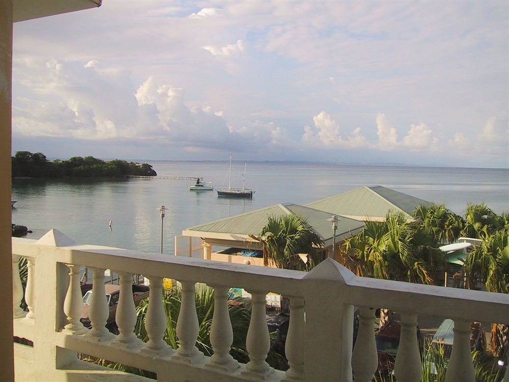 Hotel Kokomo Isla Culebra エクステリア 写真